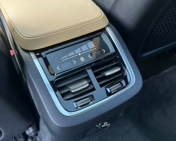 Черный Вольво В90, объемом двигателя 1.97 л и пробегом 140 тыс. км за 24999 $, фото 29 на Automoto.ua