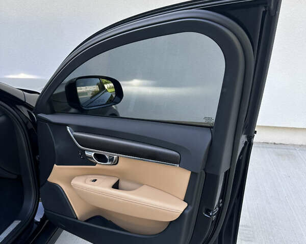 Черный Вольво В90, объемом двигателя 1.97 л и пробегом 140 тыс. км за 24999 $, фото 38 на Automoto.ua