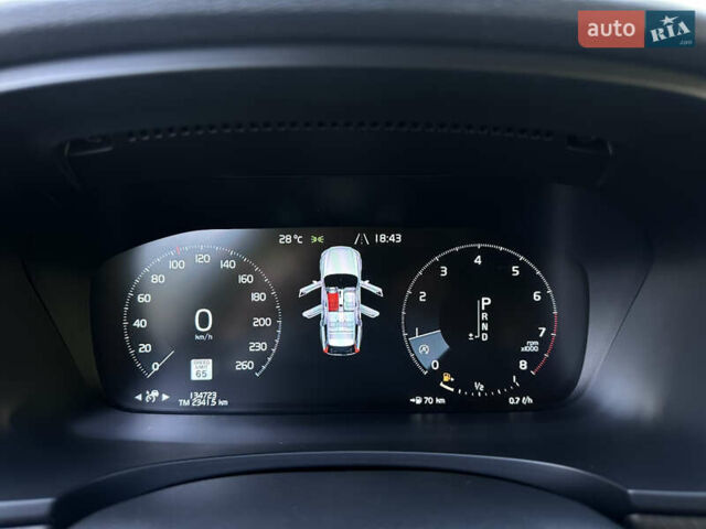 Черный Вольво В90, объемом двигателя 1.97 л и пробегом 140 тыс. км за 24999 $, фото 44 на Automoto.ua