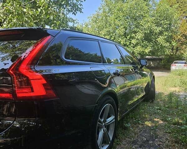 Черный Вольво В90, объемом двигателя 1.97 л и пробегом 342 тыс. км за 21000 $, фото 15 на Automoto.ua