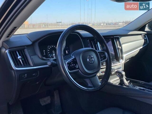 Черный Вольво В90, объемом двигателя 1.97 л и пробегом 225 тыс. км за 20490 $, фото 10 на Automoto.ua
