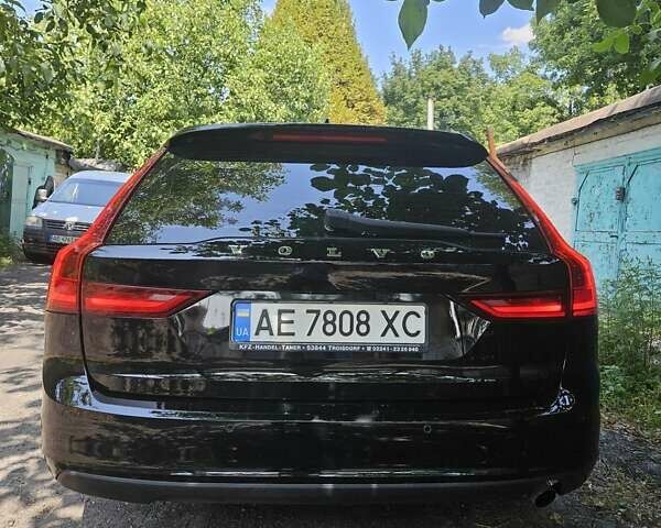 Черный Вольво В90, объемом двигателя 1.97 л и пробегом 342 тыс. км за 21000 $, фото 16 на Automoto.ua