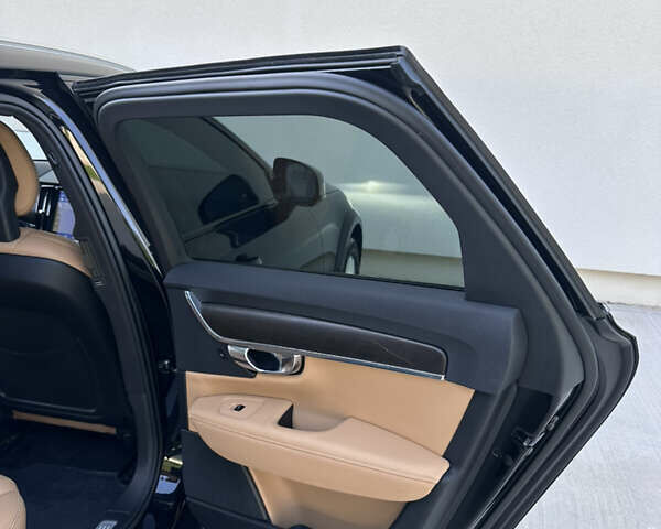 Черный Вольво В90, объемом двигателя 1.97 л и пробегом 140 тыс. км за 24999 $, фото 35 на Automoto.ua