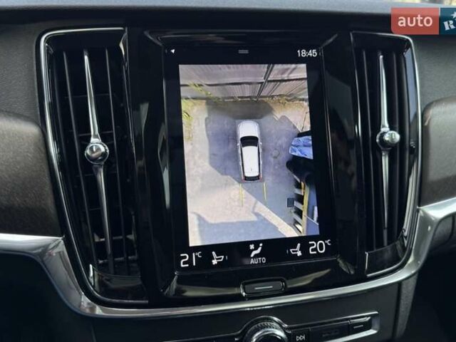 Чорний Вольво В90, об'ємом двигуна 1.97 л та пробігом 325 тис. км за 32000 $, фото 1 на Automoto.ua