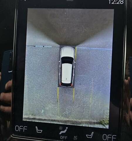 Черный Вольво В90, объемом двигателя 2 л и пробегом 115 тыс. км за 38000 $, фото 39 на Automoto.ua