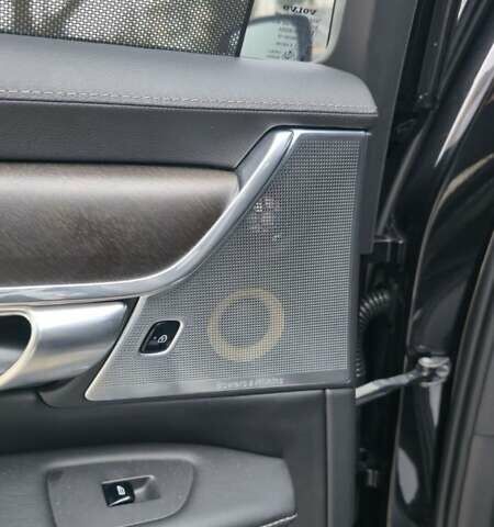 Черный Вольво В90, объемом двигателя 2 л и пробегом 115 тыс. км за 38000 $, фото 31 на Automoto.ua