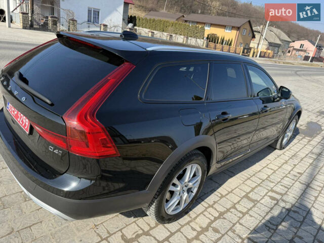 Черный Вольво В90, объемом двигателя 1.97 л и пробегом 130 тыс. км за 32700 $, фото 28 на Automoto.ua