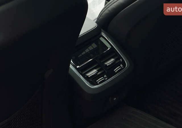 Черный Вольво В90, объемом двигателя 1.97 л и пробегом 46 тыс. км за 52500 $, фото 47 на Automoto.ua