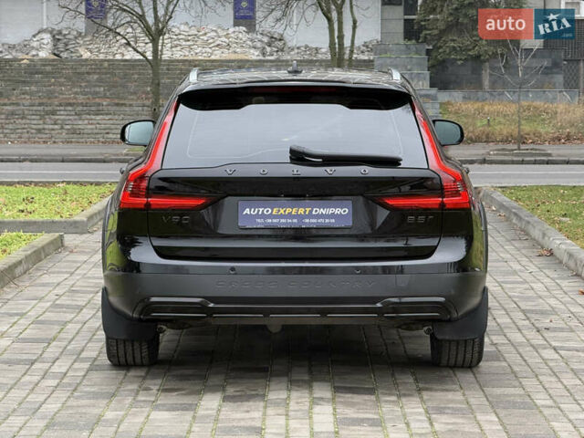 Черный Вольво В90, объемом двигателя 1.97 л и пробегом 46 тыс. км за 52500 $, фото 15 на Automoto.ua