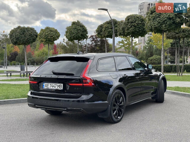 Чорний Вольво В90, об'ємом двигуна 2 л та пробігом 46 тис. км за 52990 $, фото 10 на Automoto.ua