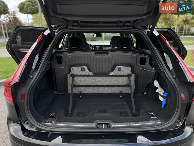 Чорний Вольво В90, об'ємом двигуна 2 л та пробігом 46 тис. км за 52990 $, фото 46 на Automoto.ua