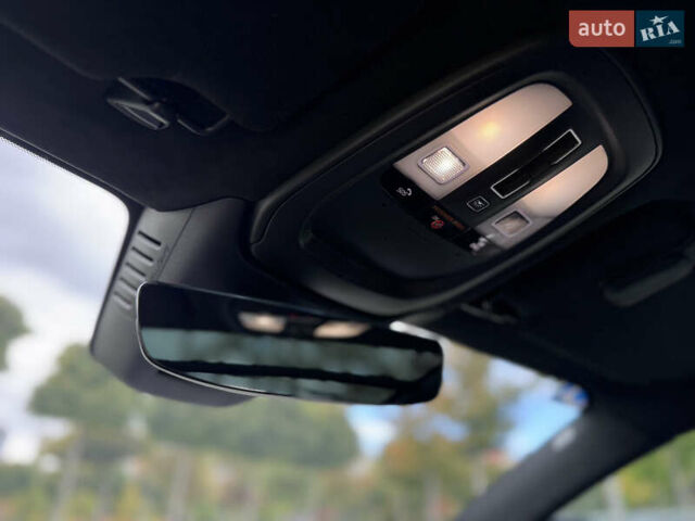 Чорний Вольво В90, об'ємом двигуна 2 л та пробігом 46 тис. км за 52990 $, фото 27 на Automoto.ua