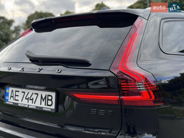 Чорний Вольво В90, об'ємом двигуна 2 л та пробігом 46 тис. км за 52990 $, фото 12 на Automoto.ua