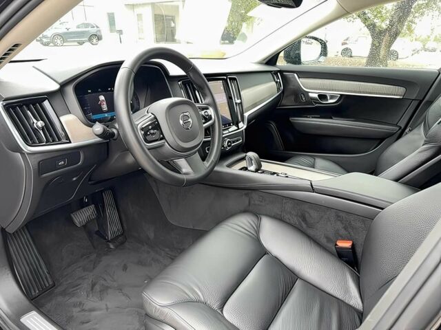 Черный Вольво В90, объемом двигателя 2 л и пробегом 19 тыс. км за 17999 $, фото 9 на Automoto.ua