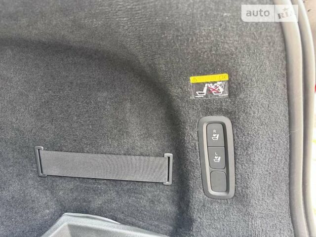 Коричневый Вольво В90, объемом двигателя 1.97 л и пробегом 69 тыс. км за 40500 $, фото 11 на Automoto.ua