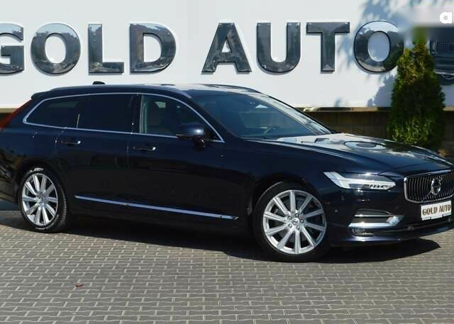 Вольво В90, объемом двигателя 2 л и пробегом 175 тыс. км за 22999 $, фото 1 на Automoto.ua