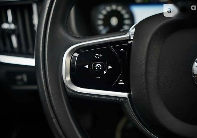 Вольво В90, объемом двигателя 2 л и пробегом 90 тыс. км за 24900 $, фото 25 на Automoto.ua