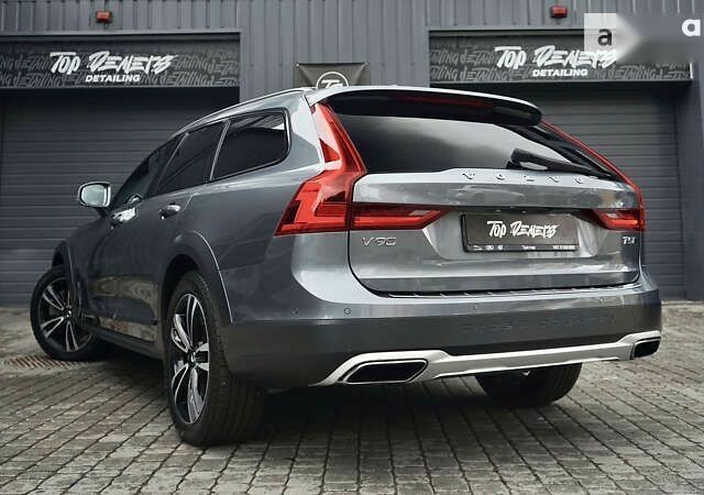 Вольво В90, объемом двигателя 2 л и пробегом 75 тыс. км за 24900 $, фото 9 на Automoto.ua