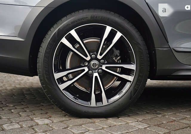 Вольво В90, объемом двигателя 2 л и пробегом 75 тыс. км за 24900 $, фото 19 на Automoto.ua