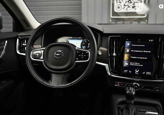 Вольво В90, объемом двигателя 2 л и пробегом 75 тыс. км за 24900 $, фото 23 на Automoto.ua