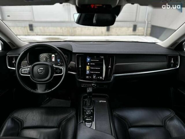 Вольво В90, об'ємом двигуна 2 л та пробігом 328 тис. км за 21990 $, фото 18 на Automoto.ua