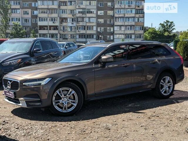 Вольво В90, объемом двигателя 2 л и пробегом 210 тыс. км за 26500 $, фото 8 на Automoto.ua