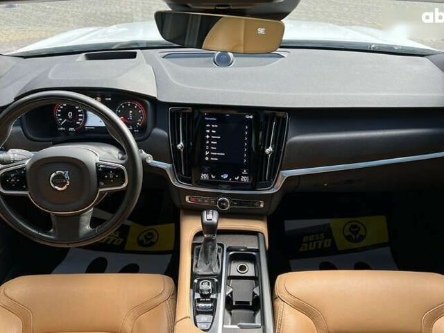 Вольво В90, объемом двигателя 2 л и пробегом 59 тыс. км за 36900 $, фото 13 на Automoto.ua