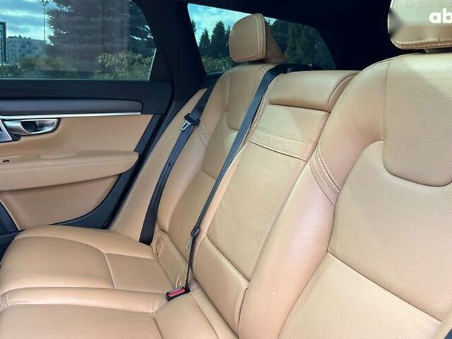 Вольво В90, объемом двигателя 2 л и пробегом 59 тыс. км за 36900 $, фото 23 на Automoto.ua