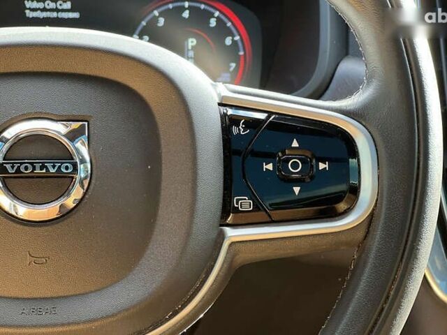 Вольво В90, объемом двигателя 2 л и пробегом 59 тыс. км за 36900 $, фото 12 на Automoto.ua