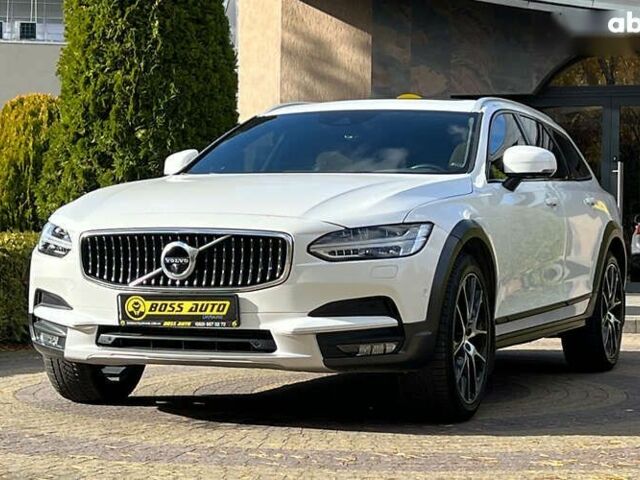 Вольво В90, объемом двигателя 2 л и пробегом 59 тыс. км за 36900 $, фото 2 на Automoto.ua