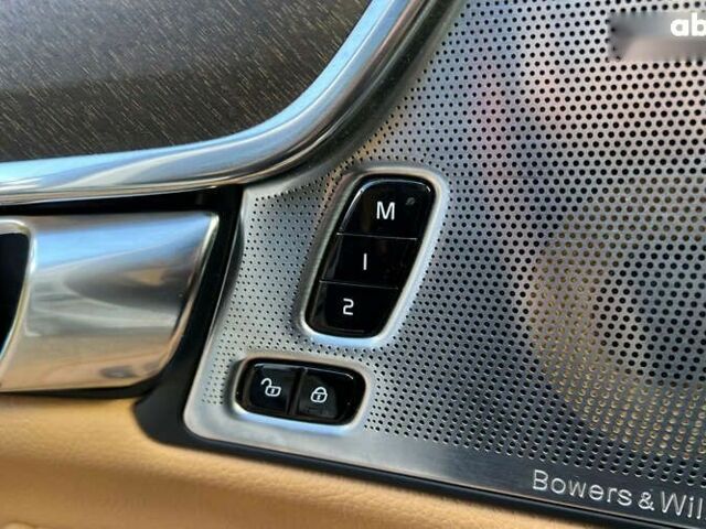 Вольво В90, объемом двигателя 2 л и пробегом 59 тыс. км за 36900 $, фото 19 на Automoto.ua