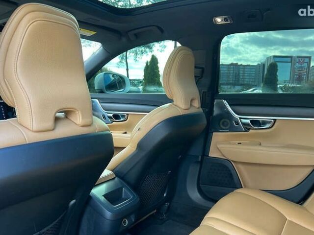 Вольво В90, объемом двигателя 2 л и пробегом 59 тыс. км за 36900 $, фото 22 на Automoto.ua