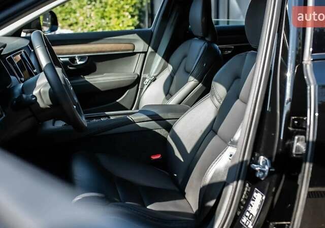 Вольво В90, объемом двигателя 1.97 л и пробегом 43 тыс. км за 31100 $, фото 8 на Automoto.ua