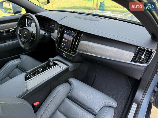 Вольво В90, об'ємом двигуна 1.97 л та пробігом 17 тис. км за 51500 $, фото 52 на Automoto.ua