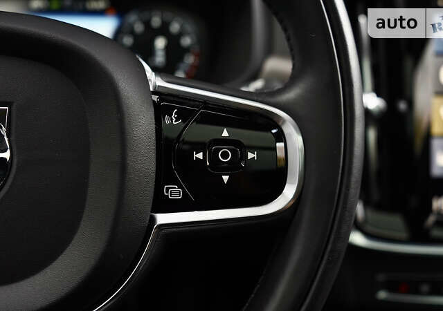 Серый Вольво В90, объемом двигателя 1.97 л и пробегом 90 тыс. км за 24900 $, фото 26 на Automoto.ua