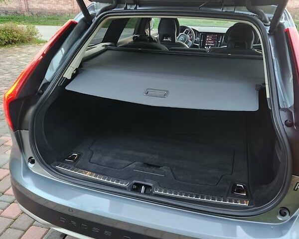 Серый Вольво В90, объемом двигателя 1.97 л и пробегом 167 тыс. км за 23900 $, фото 33 на Automoto.ua