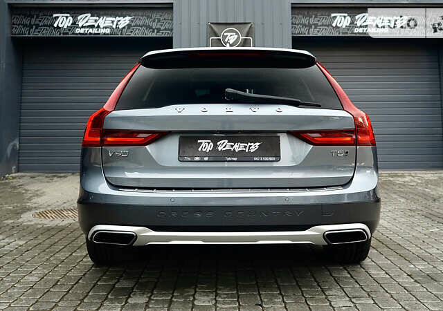 Серый Вольво В90, объемом двигателя 1.97 л и пробегом 90 тыс. км за 24900 $, фото 12 на Automoto.ua