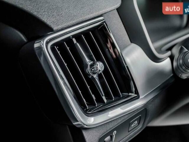 Сірий Вольво В90, об'ємом двигуна 1.97 л та пробігом 178 тис. км за 25300 $, фото 13 на Automoto.ua