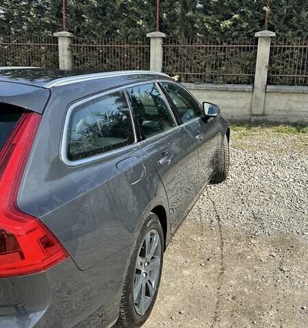 Серый Вольво В90, объемом двигателя 1.97 л и пробегом 220 тыс. км за 25000 $, фото 3 на Automoto.ua