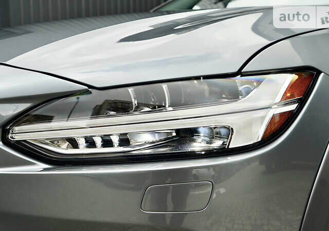 Серый Вольво В90, объемом двигателя 1.97 л и пробегом 90 тыс. км за 24900 $, фото 6 на Automoto.ua