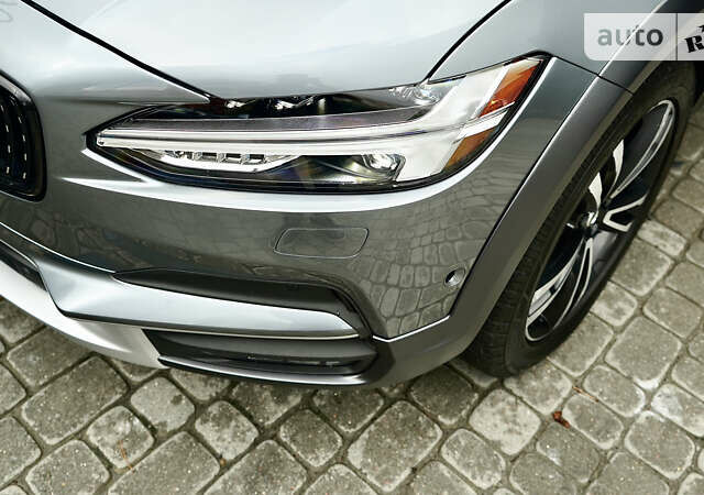 Серый Вольво В90, объемом двигателя 1.97 л и пробегом 90 тыс. км за 24900 $, фото 7 на Automoto.ua