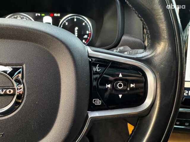 Серый Вольво В90, объемом двигателя 2 л и пробегом 174 тыс. км за 28990 $, фото 21 на Automoto.ua