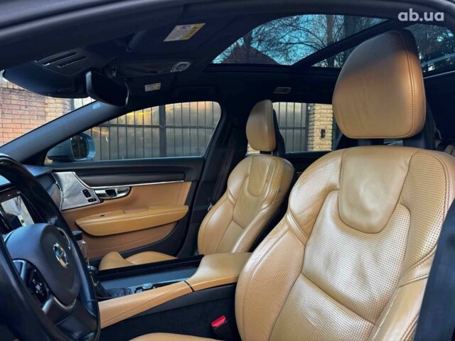 Серый Вольво В90, объемом двигателя 2 л и пробегом 174 тыс. км за 28990 $, фото 30 на Automoto.ua