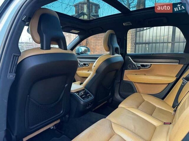 Серый Вольво В90, объемом двигателя 2 л и пробегом 174 тыс. км за 28990 $, фото 34 на Automoto.ua