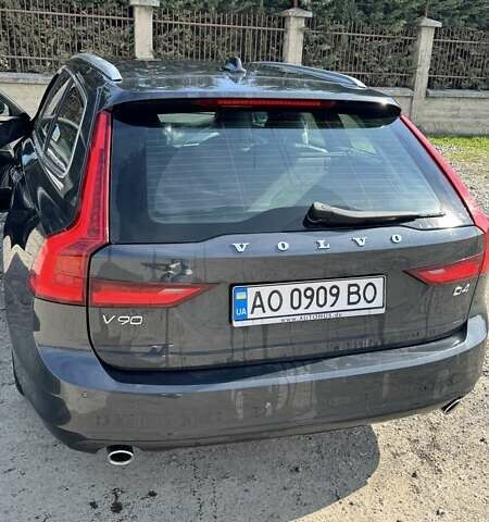 Серый Вольво В90, объемом двигателя 1.97 л и пробегом 220 тыс. км за 25000 $, фото 2 на Automoto.ua