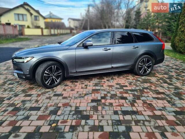 Серый Вольво В90, объемом двигателя 1.97 л и пробегом 167 тыс. км за 23900 $, фото 4 на Automoto.ua