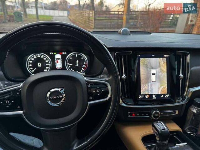 Серый Вольво В90, объемом двигателя 2 л и пробегом 174 тыс. км за 28990 $, фото 29 на Automoto.ua
