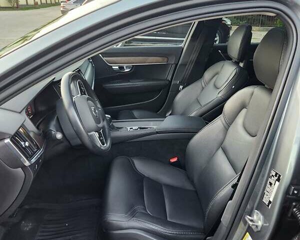 Серый Вольво В90, объемом двигателя 1.97 л и пробегом 167 тыс. км за 23900 $, фото 21 на Automoto.ua