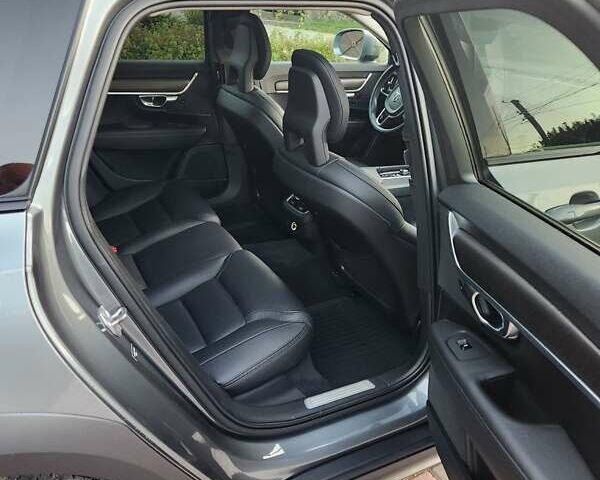 Серый Вольво В90, объемом двигателя 1.97 л и пробегом 167 тыс. км за 23900 $, фото 29 на Automoto.ua