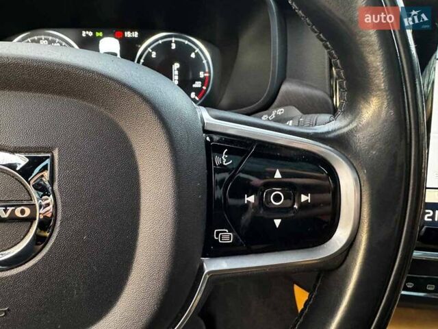 Серый Вольво В90, объемом двигателя 2 л и пробегом 174 тыс. км за 28990 $, фото 21 на Automoto.ua